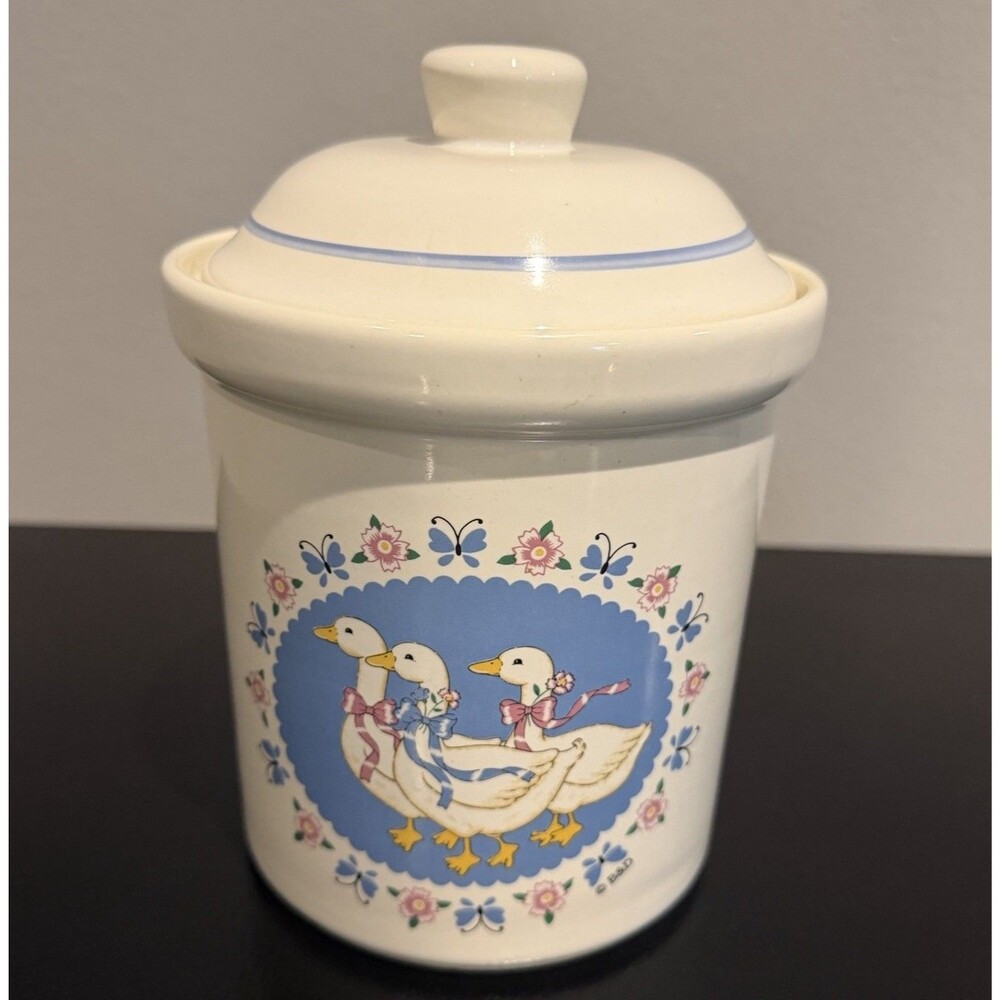 VTG  Treasure Craft "Ribbon Geese" White Ceramic Sm Canister Grandma Cottagecore